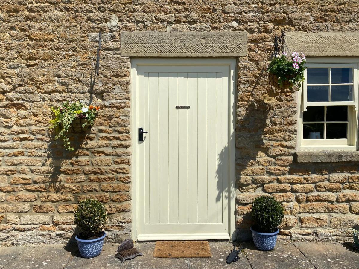Old Orchard Cottage, Wykeham Scarborough Buitenkant foto