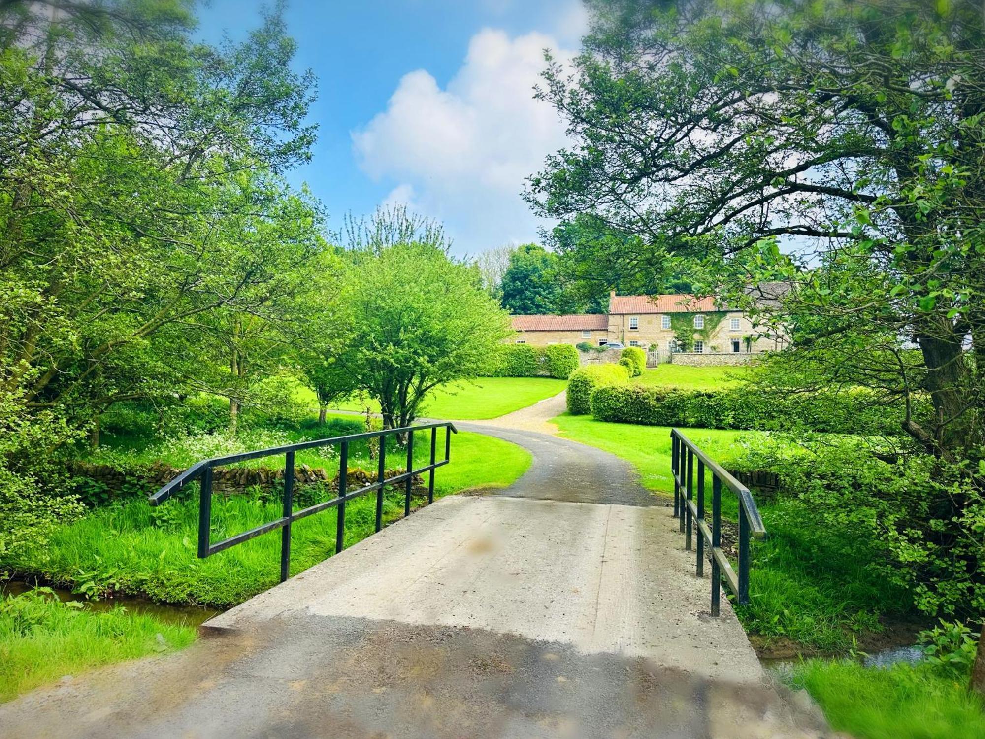 Old Orchard Cottage, Wykeham Scarborough Buitenkant foto